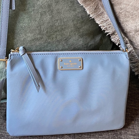 Light baby blue Kate  spade crossbody bag - Picture 1 of 4